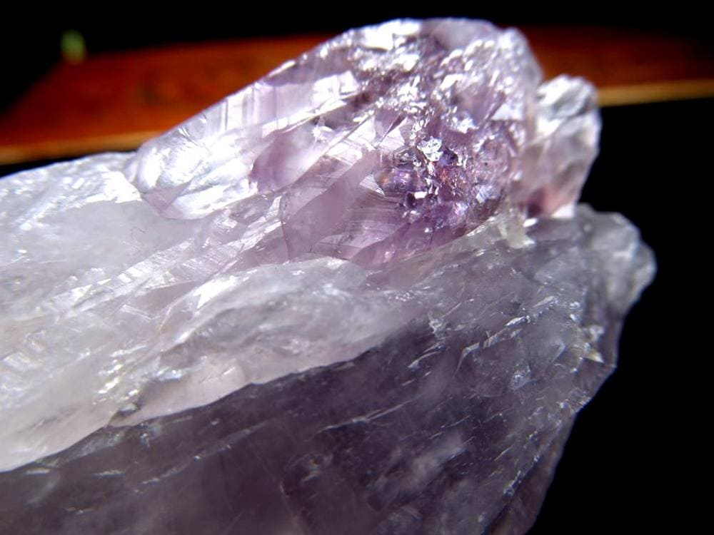 アメジスト 紫水晶 イリデッセンス 天然石 トライゴーニック