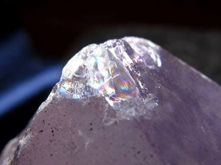 アメジスト 紫水晶 イリデッセンス 天然石 トライゴーニック
