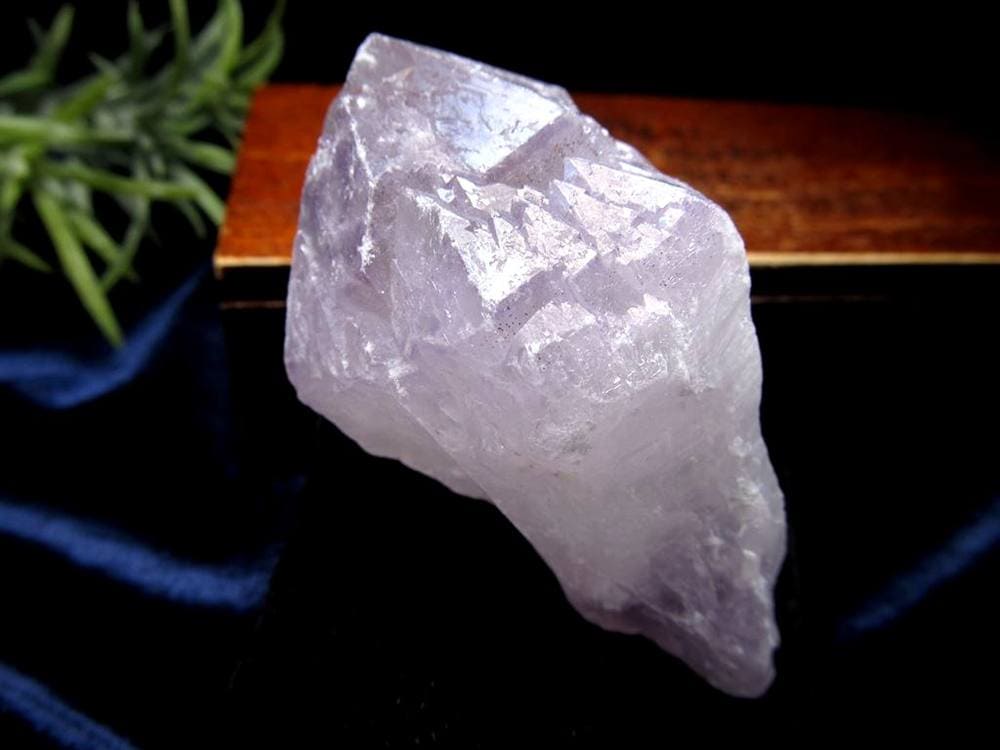 アメジスト 紫水晶 イリデッセンス 天然石 トライゴーニック