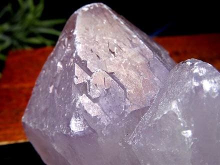 アメジスト 紫水晶 イリデッセンス 天然石 トライゴーニック