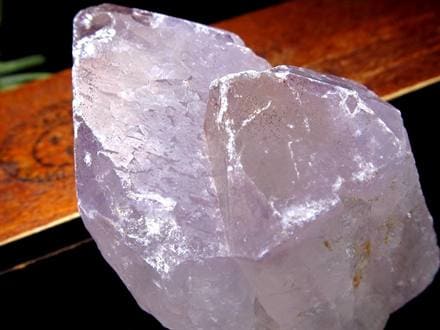 アメジスト 紫水晶 イリデッセンス 天然石 トライゴーニック