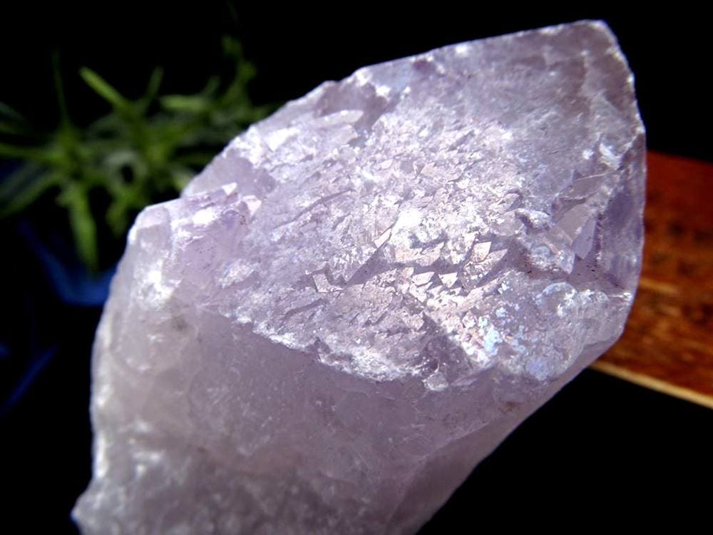 アメジスト 紫水晶 イリデッセンス 天然石 トライゴーニック