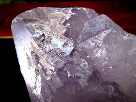 アメジスト 紫水晶 イリデッセンス 天然石 トライゴーニック