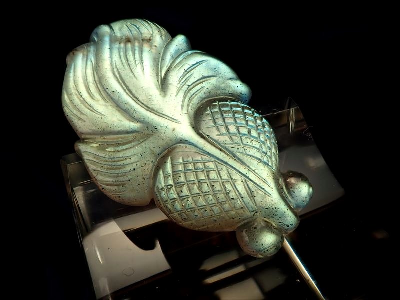 ラブラドライト金魚