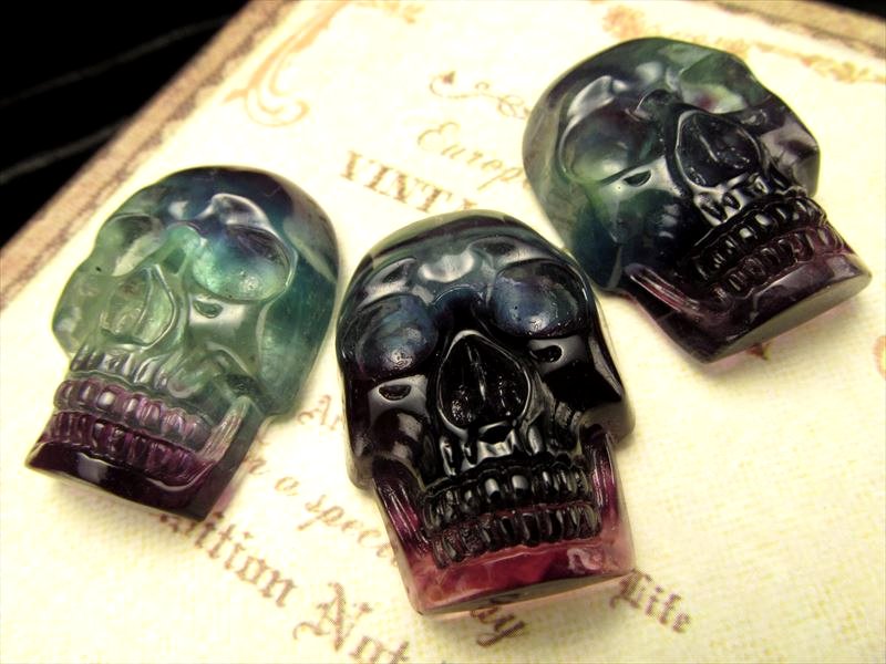 ☆輝く！骸骨フローライト！☆超透明＆艶々フローライト！☆お洒落で