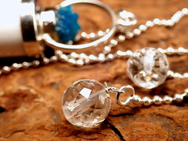 超希少ペンデュラム ツーソン展示会商品 精神を癒す効果 強力な浄化 カバンサイト カバンシ石 スコレサイト ゼオライト ペンデュラム インド産