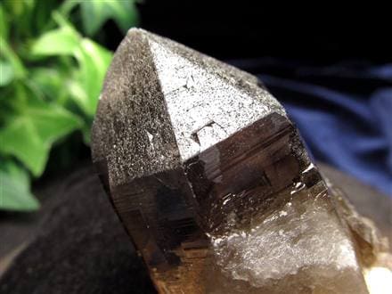 ヒマラヤ スモーキー クォーツ ガウリシャンカール 原石 ポイント