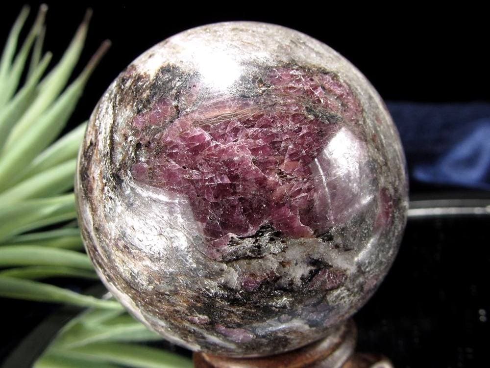 スピネルイングラナイト 尖晶石入り花崗岩 丸玉 置物 インド産