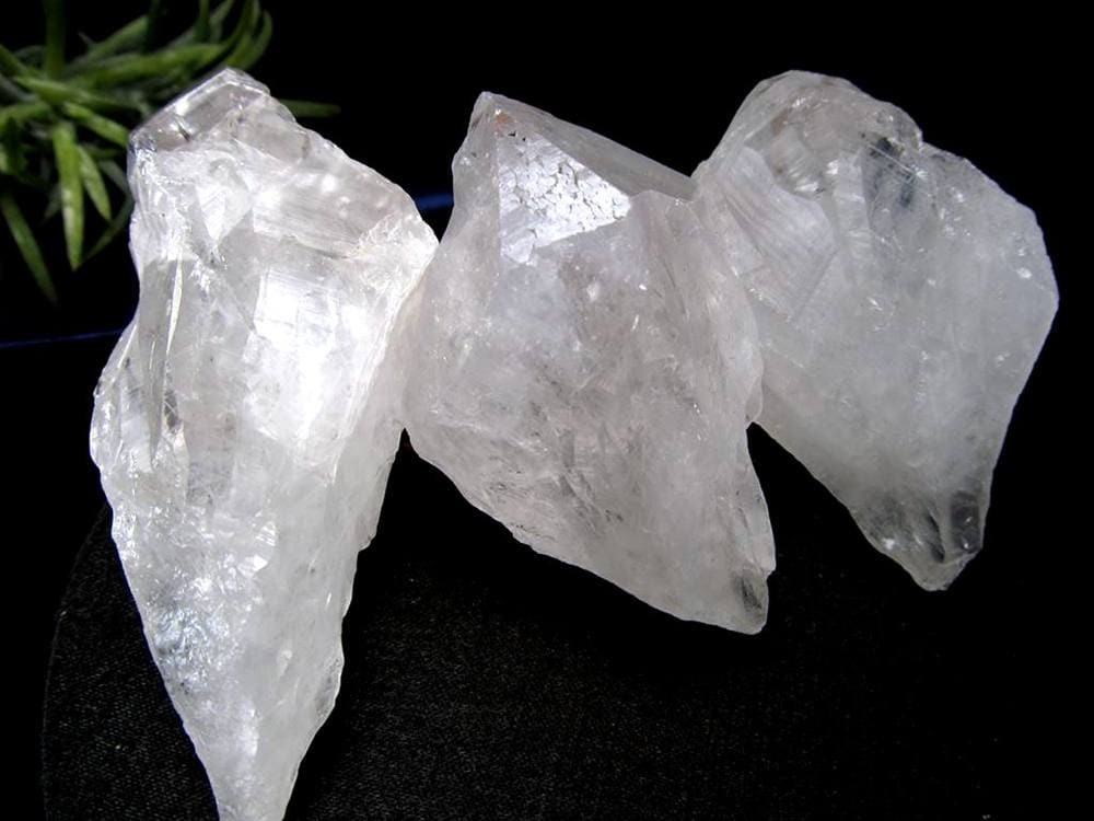 サチャロカクォーツ 水晶 原石 サチャロカ ヒーラー