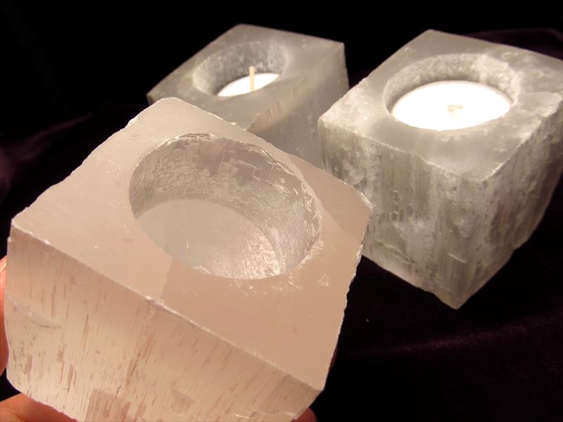 CUBECELE111-2.JPG