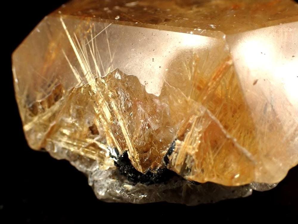 ゴールドルチル ルチルクォーツ 結晶 原石 タイチンルチル