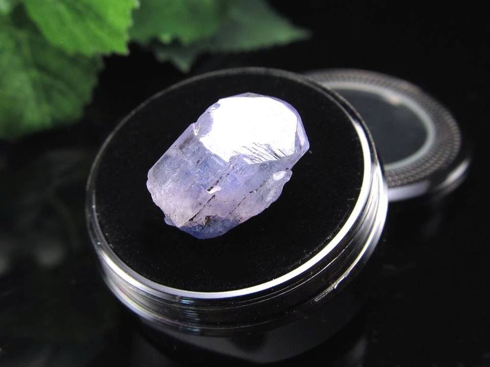 タンザナイト 結晶 原石 ゾイサイト 灰簾石