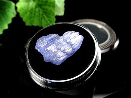 タンザナイト 結晶 原石 ゾイサイト 灰簾石