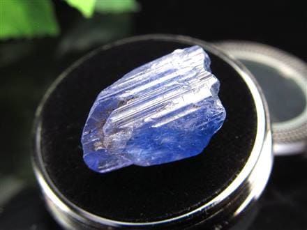 タンザナイト 結晶 原石 ゾイサイト 灰簾石