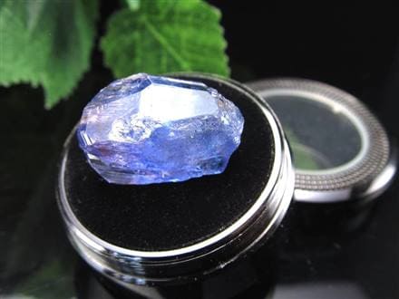 タンザナイト 結晶 原石 ゾイサイト 灰簾石
