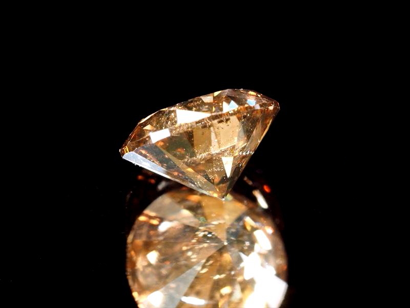 ☆輝き抜群の大粒ダイヤモンド！☆永遠の絆・純潔の石☆限定入荷1点物