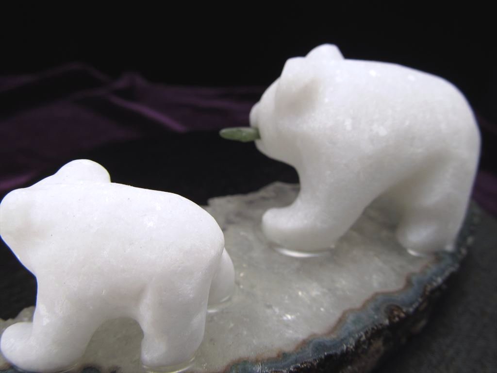◇まるで雪の結晶！◇キラキラ輝く！氷上の白くま置物◇スライス