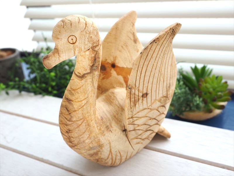 パロサント置物