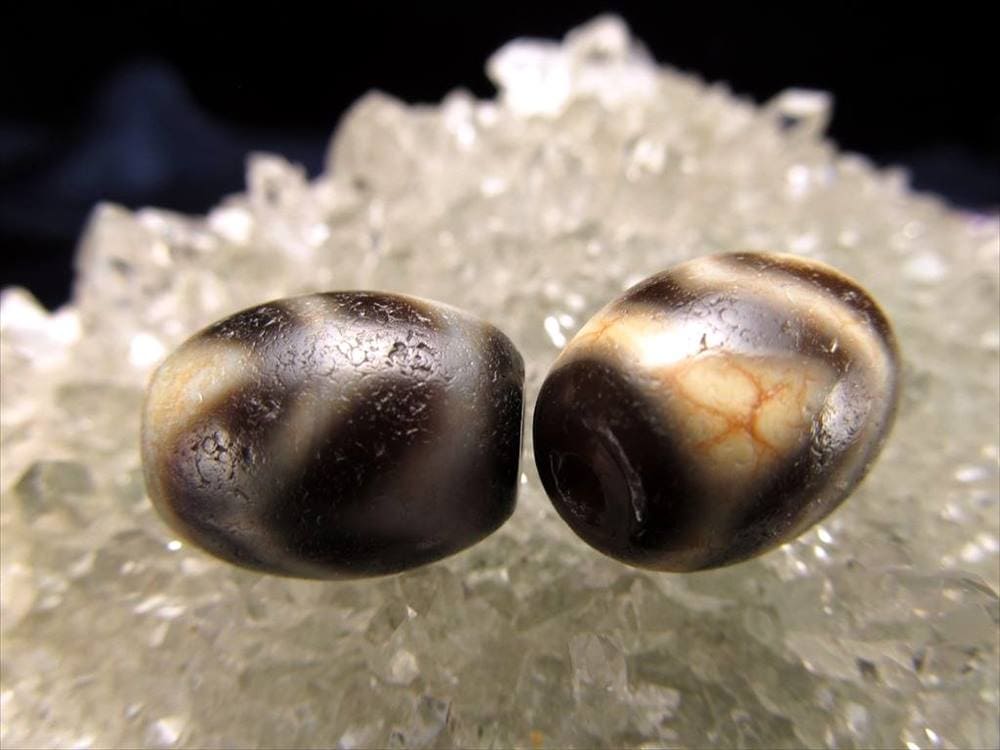 至純 朱砂 馬蹄痕 小天珠 水紋虎牙天珠