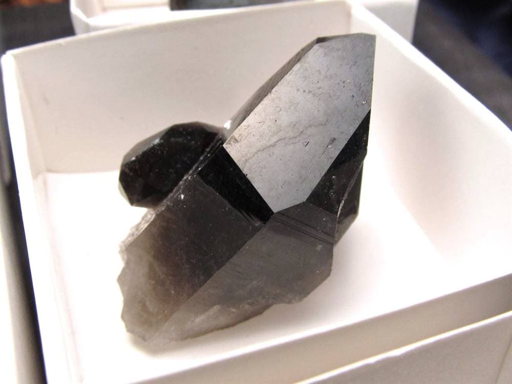 モリオン 黒水晶 アーカンソー州産 原石 黒水晶クラスター