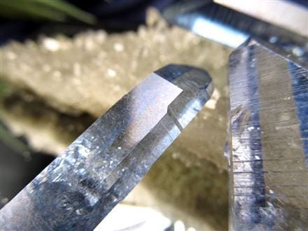 オーラクォーツ 水晶クラスター アーカンソー産水晶 アーカンソー 蒸着水晶