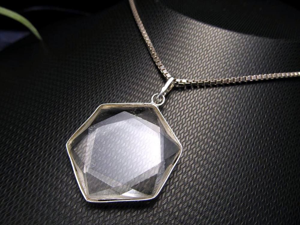 ヒマラヤ水晶 ダビデの星 ヘキサゴン 六芒星 ペンダント