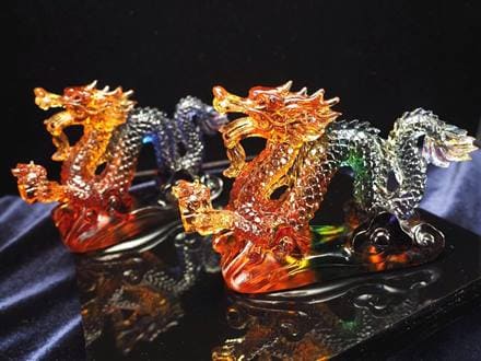 ドラゴン 龍 置物 クリスタルガラス 五本爪 玉璽