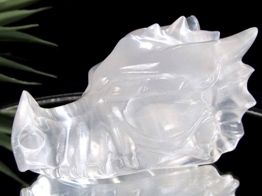 セレナイト 彫刻置物 透石膏 聖母マリアのガラス キャッツアイ効果