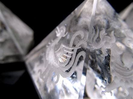 水晶 クリスタル 置物 インテリア ピラミッド