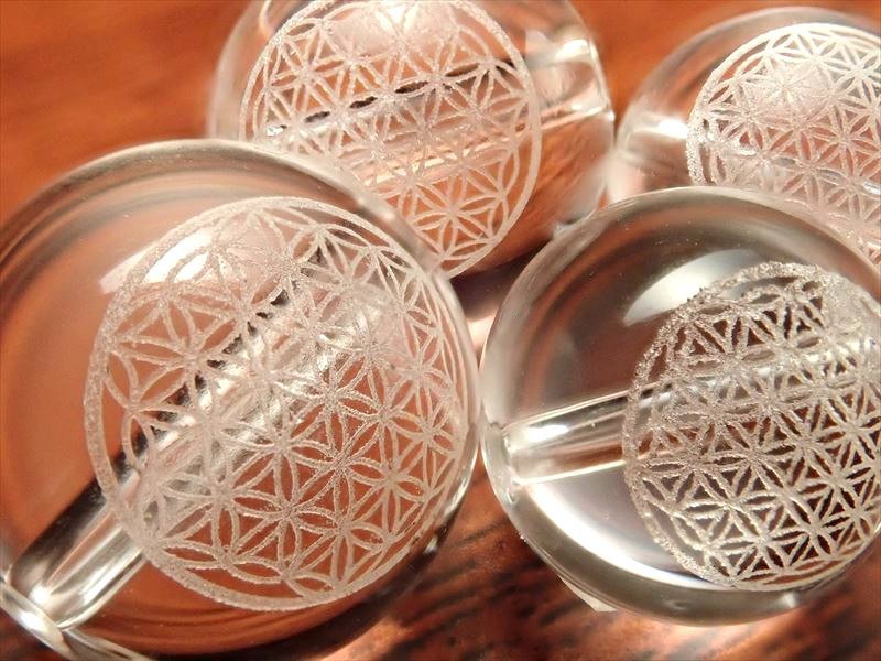 ◇素彫り◇神聖幾何学【生命の花】◇調和とバランスを表す図形◇天然