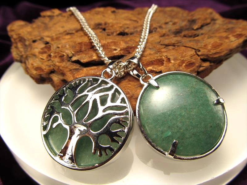 ツリーオブライフペンダントトップ