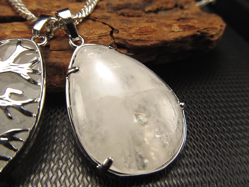 ツリーオブライフペンダントトップ