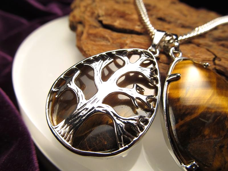 ツリーオブライフペンダントトップ