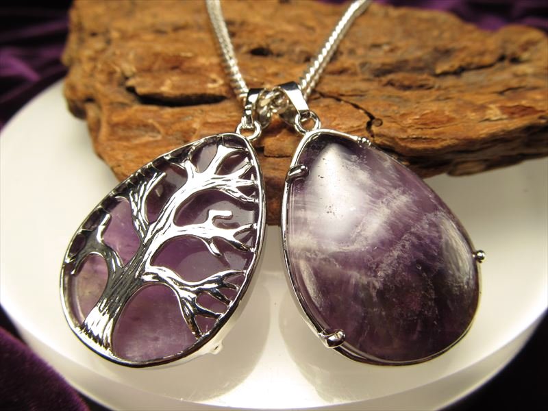 ツリーオブライフペンダントトップ