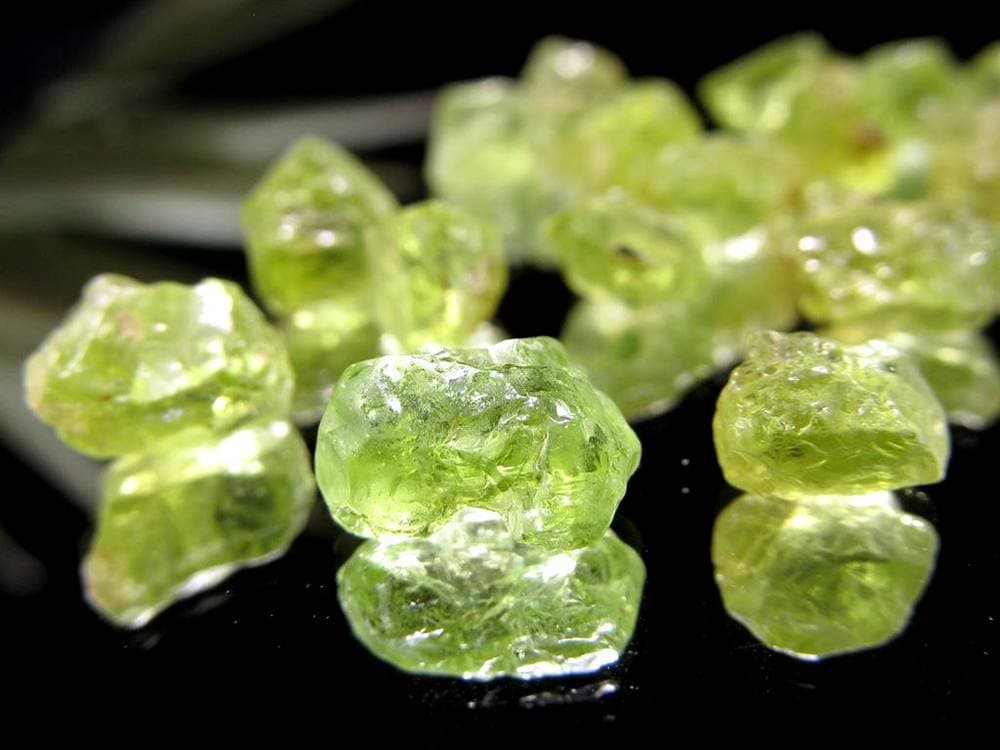 さざれ ペリドット かんらん石 天然石 パワーストーン