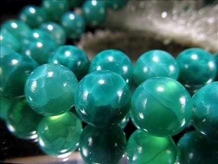 グリーンアゲート,緑瑪瑙,アゲート,ビーズ,一連