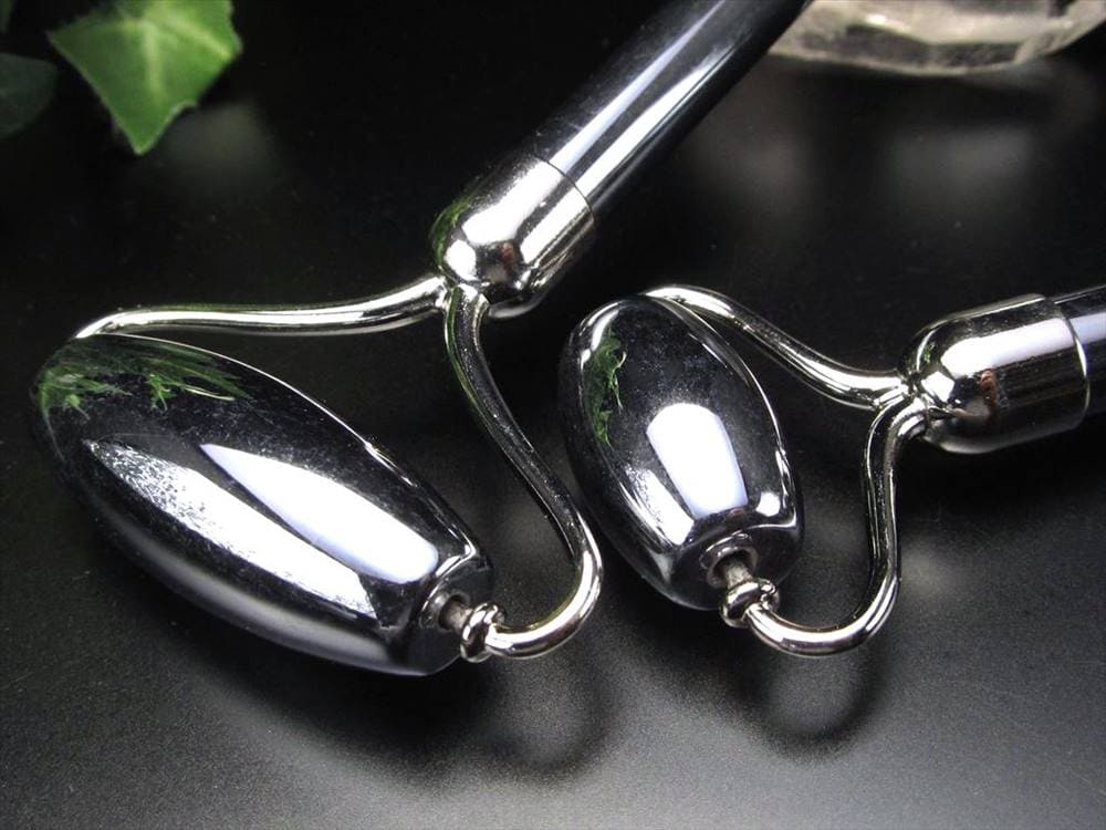 美顔ローラー フェイスローラー マッサージローラー ジェイドローラー