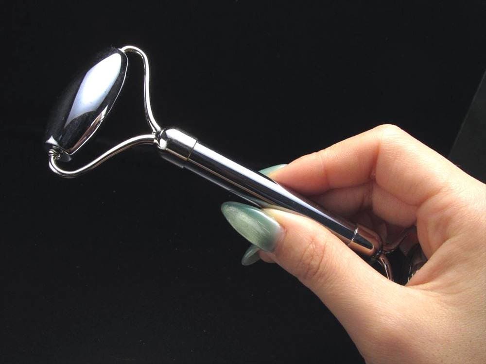 美顔ローラー フェイスローラー マッサージローラー ジェイドローラー