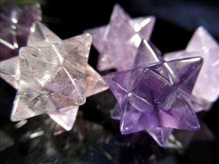 ラベンダーアメジスト 紫水晶 アステロイド 小星型12面体 アメジスト