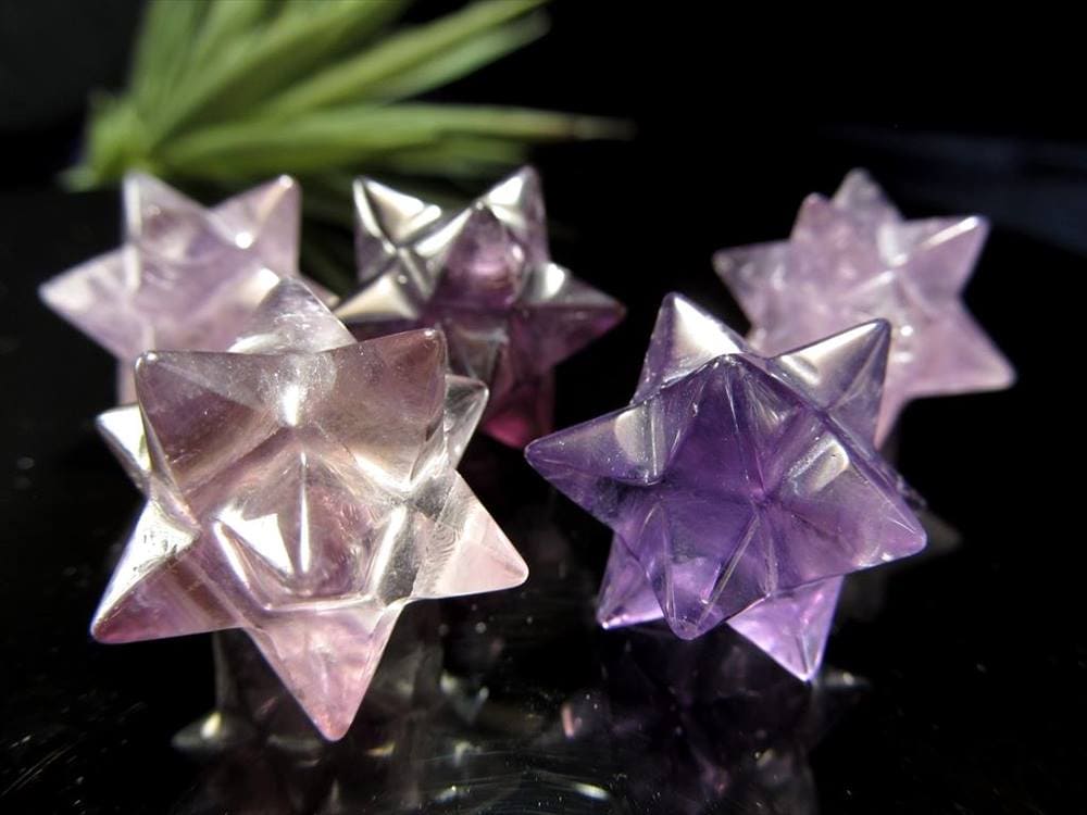 ラベンダーアメジスト 紫水晶 アステロイド 小星型12面体 アメジスト