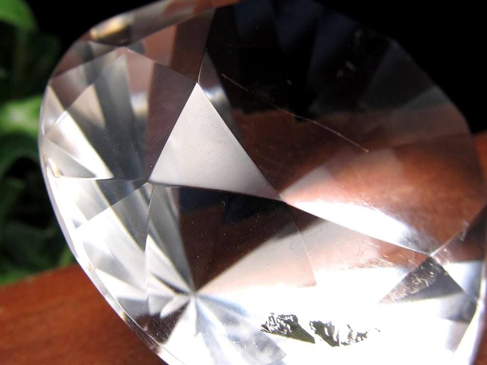 水晶 クォーツ レムリアンシード ブリリアントカット ダイヤモンドカット