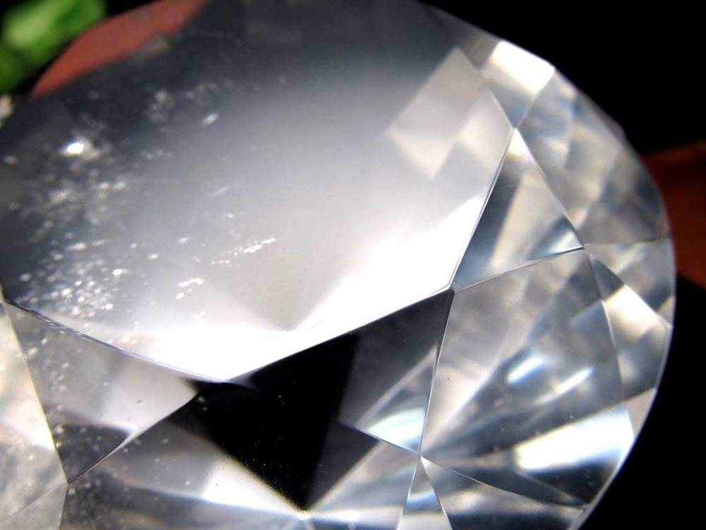 水晶 クォーツ レムリアンシード ブリリアントカット ダイヤモンドカット