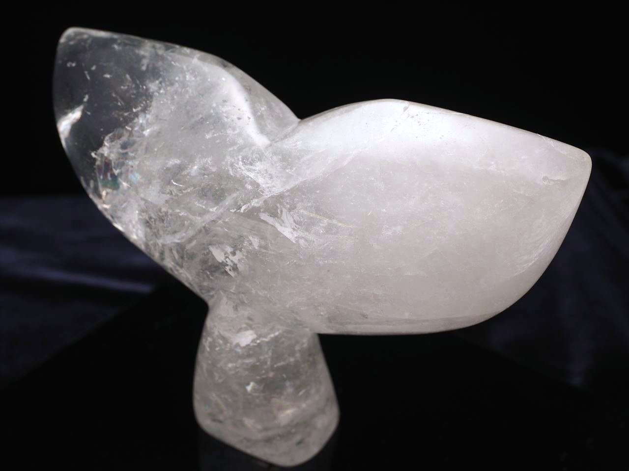 ホエール水晶置物