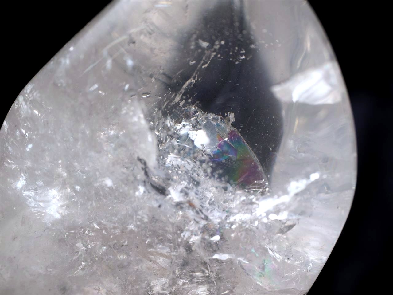 ホエール水晶置物