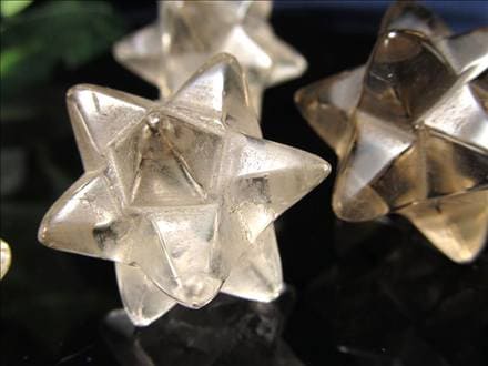 水晶 クォーツ クリスタル アステロイド レムリアン