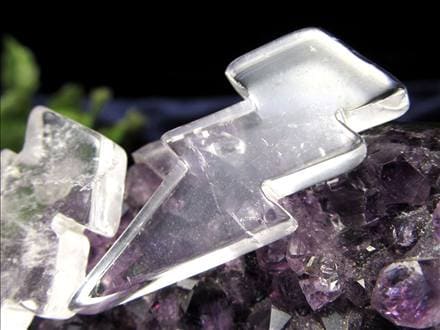 稲妻 天然クォーツ 水晶 ミニ ライトニング 置物 ブラジル産