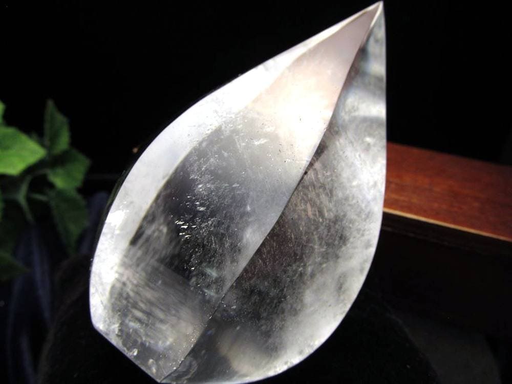 水晶 クリスタル フレイム型置物 インテリア ねじれ