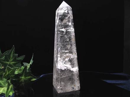 オベリスク インテリア ポイント クリスタル 水晶 浄化 誕生石