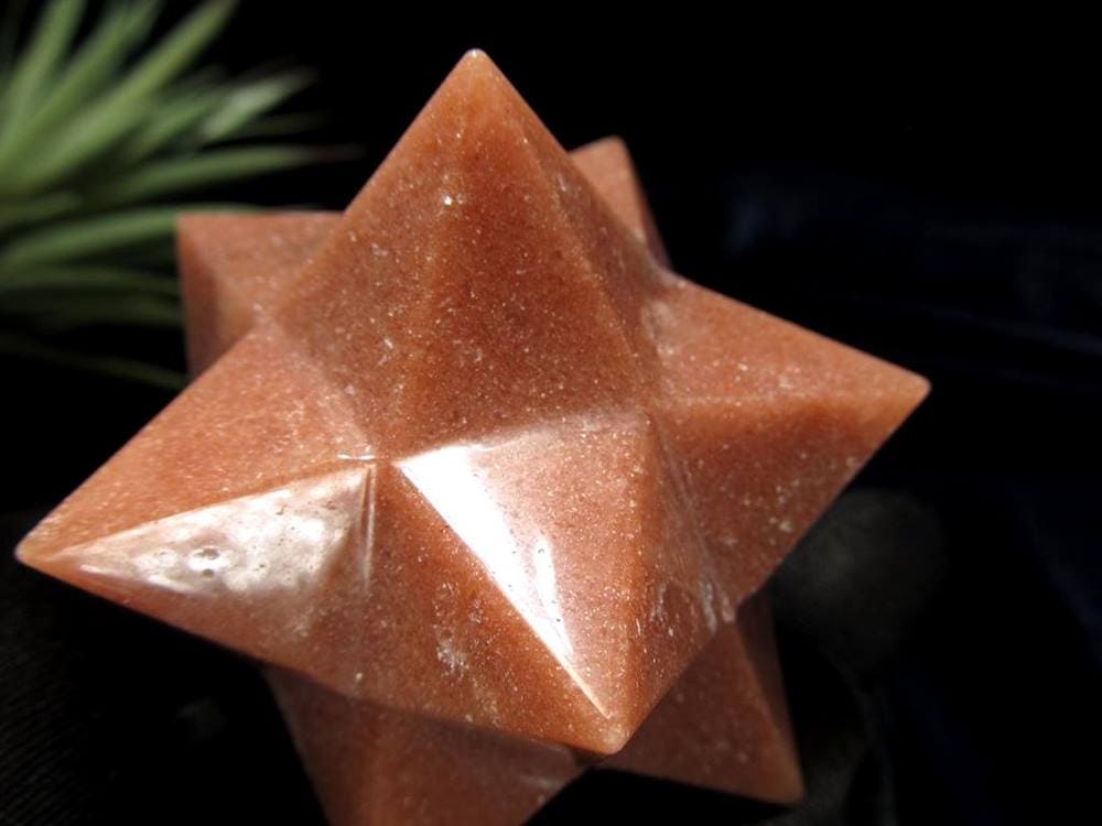 アステロイド レッドアベンチュリン 砂金石 小星型12面体 置物