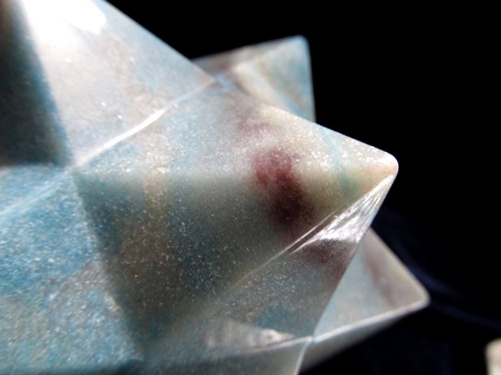 アステロイド トロレアイトインクォーツ トロール石 小星型12面体 置物